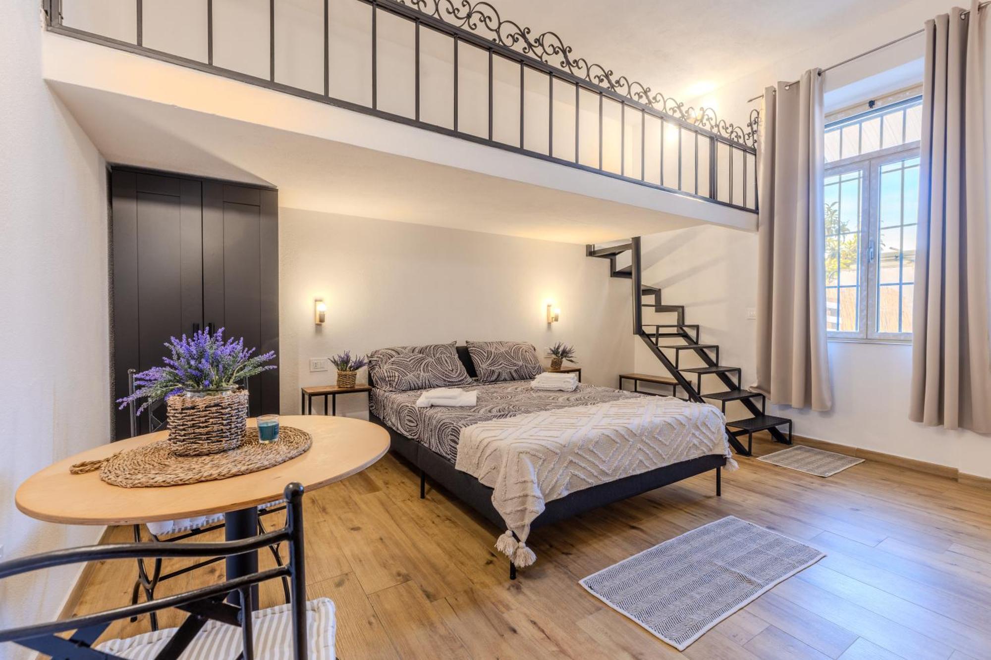 La Casa Dell Artigiano Affittacamere Olbia