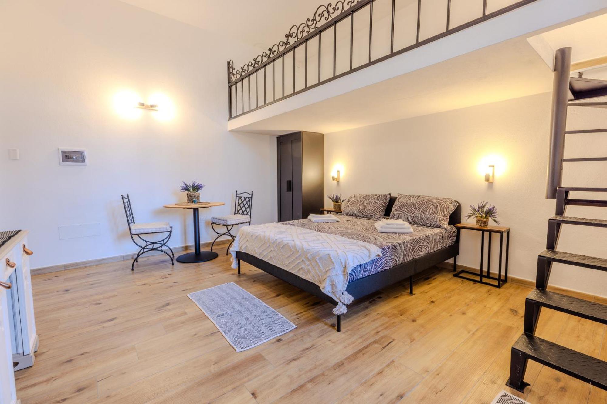 La Casa Dell Artigiano Affittacamere